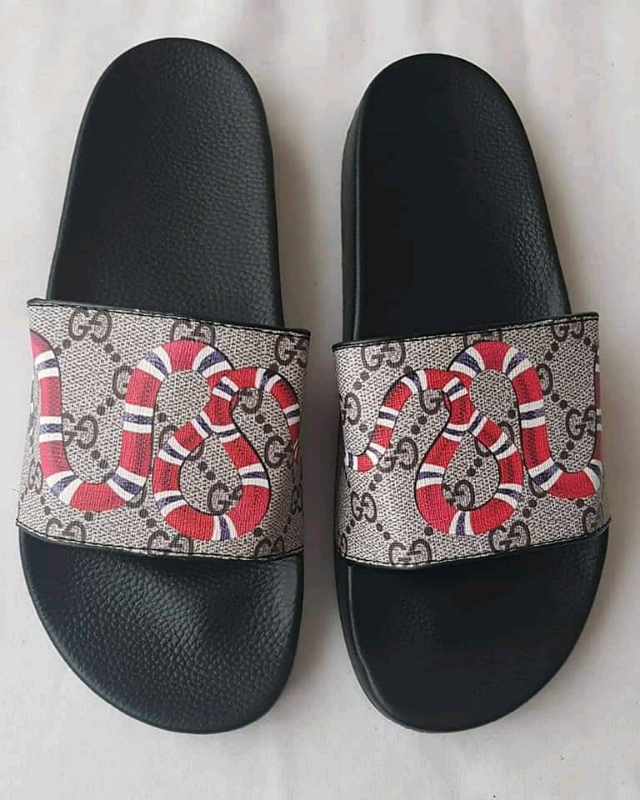 gucci flip flops snake